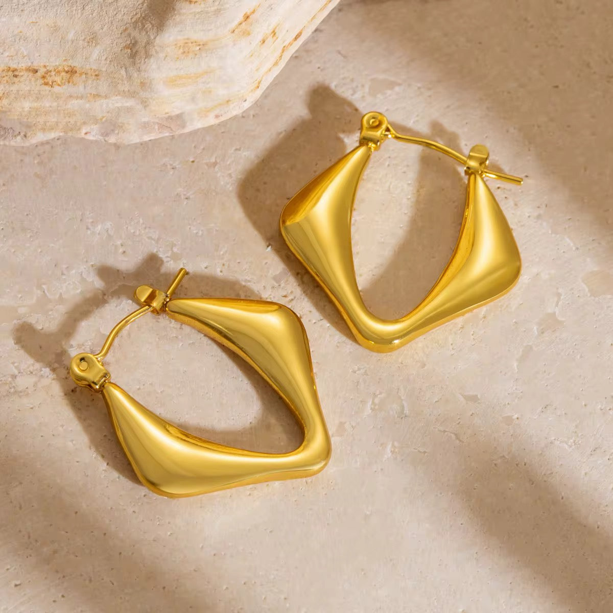 Cater Earrings
