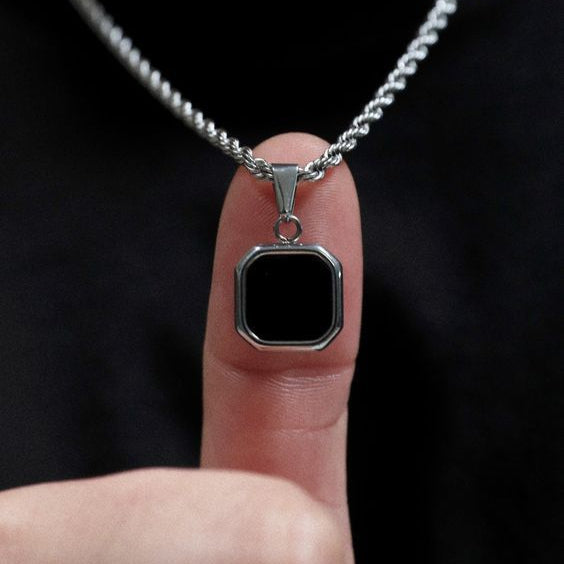 Myrtle Necklace