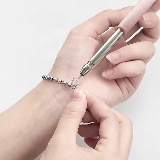 Bracelet Assist Tool