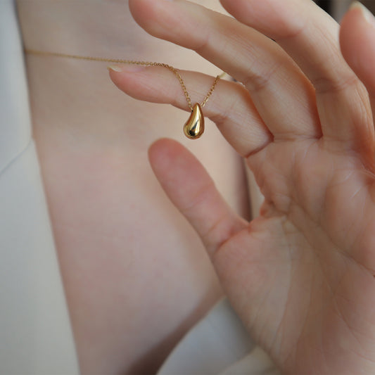 Droplet Necklace