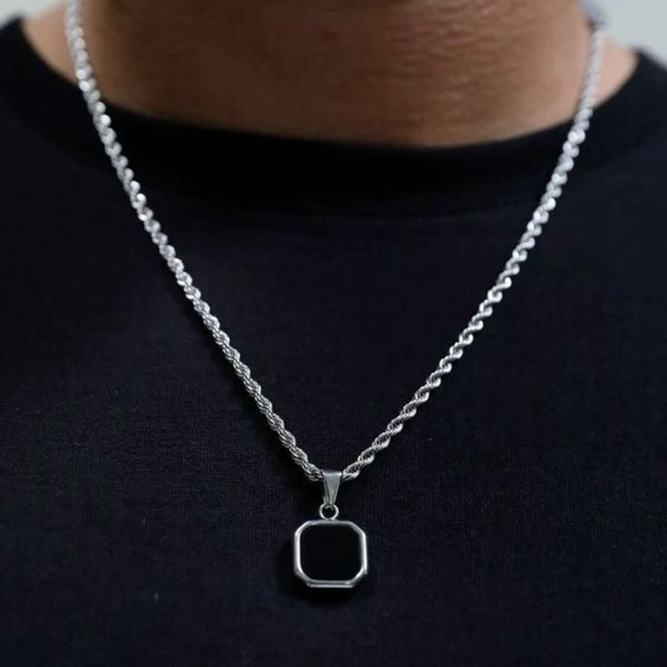 Myrtle Necklace