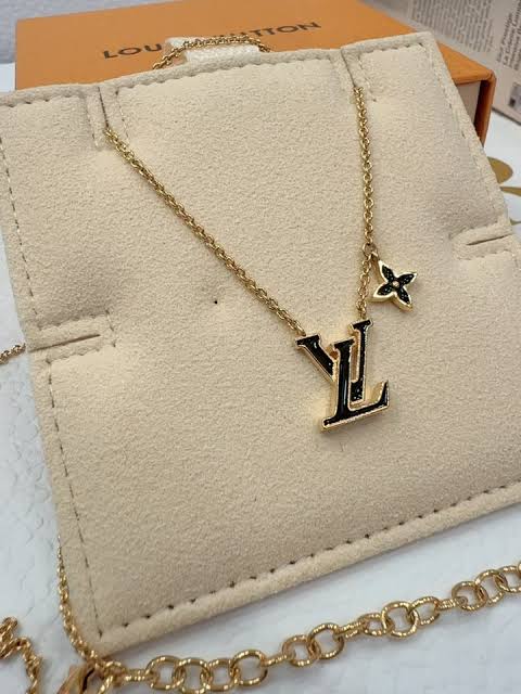 LV x Flower Necklace
