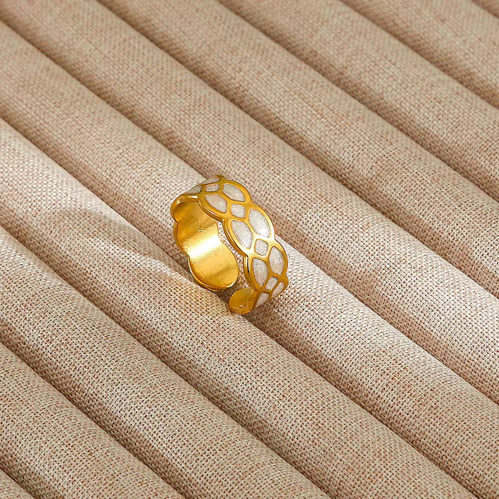 Scale Ring
