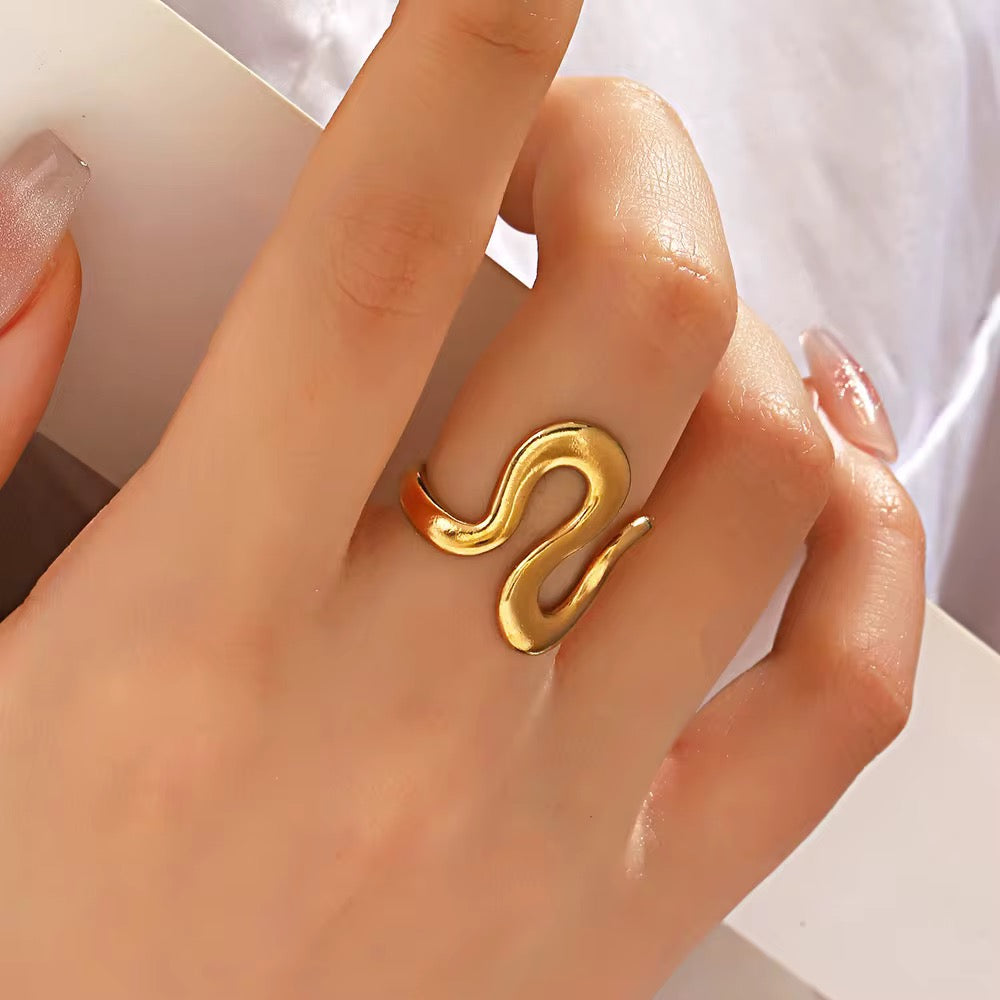 Swindle Ring