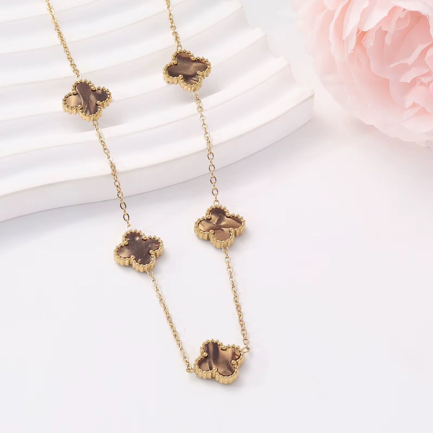 Five Cleef Necklace