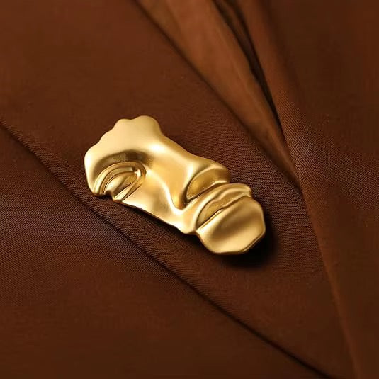Decker brooch (big)