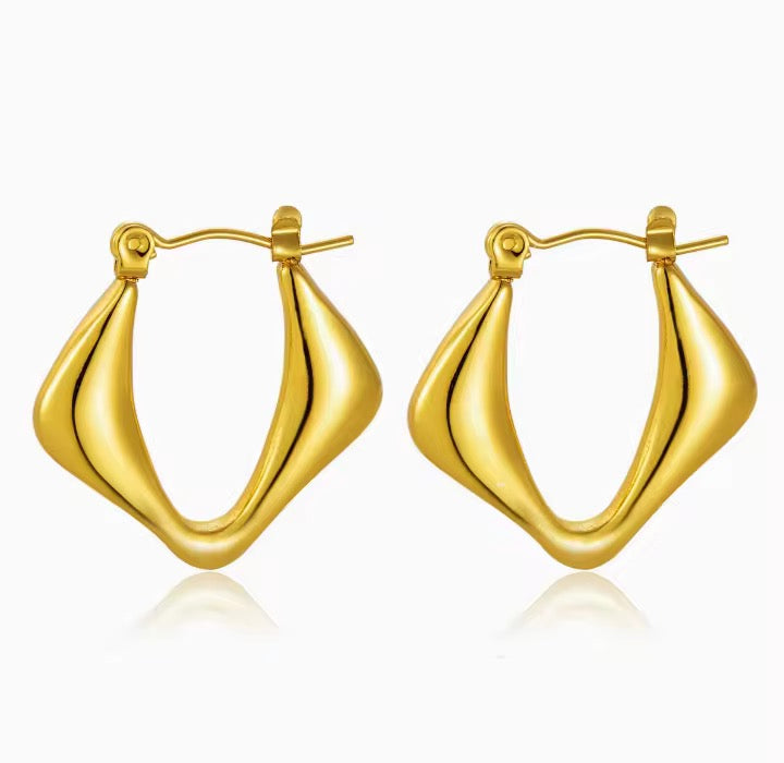Cater Earrings