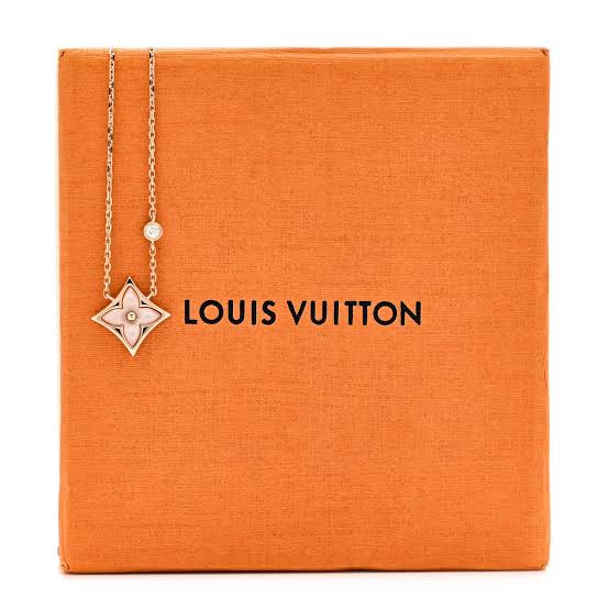 LV flower edge Necklace