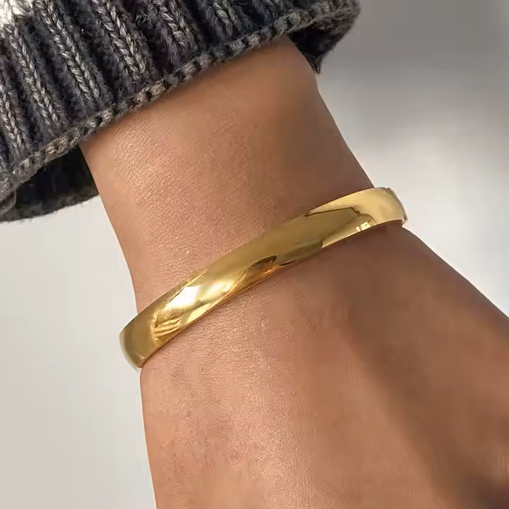 Plover bangle