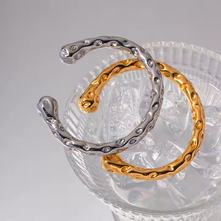 Truffle bangle