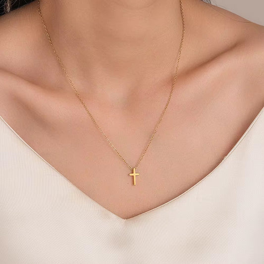 The Cross necklace