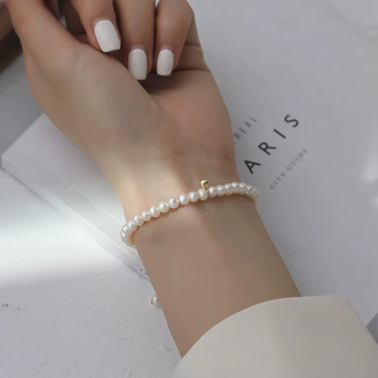 Pearly Gold Bracelet