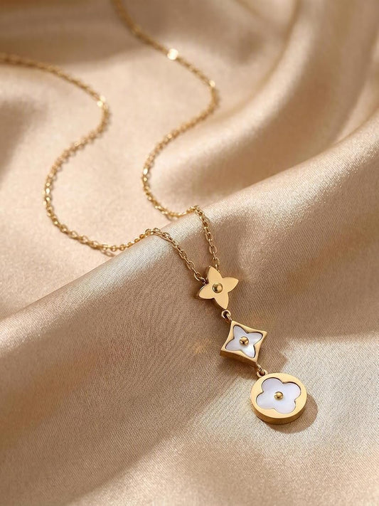 Third Flower LV Necklace