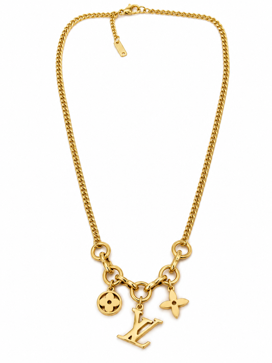 Louie charm Necklace