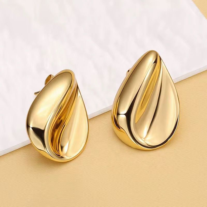 Pincher Earrings